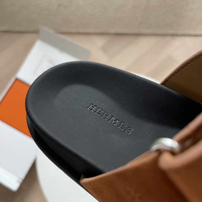 Herme* Sandal23