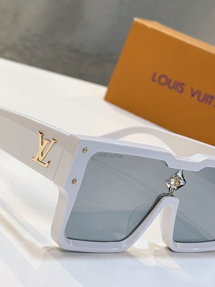 LV SUNGLASSES 14