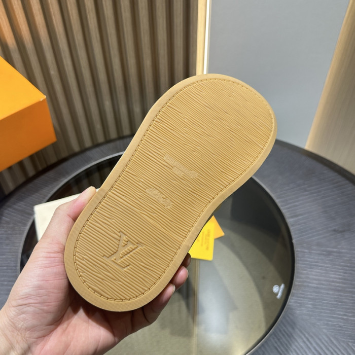 L&V sandal44