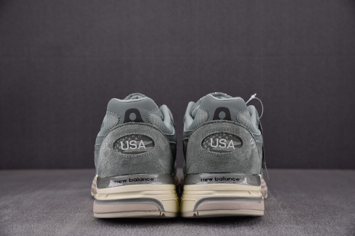NEW BALANCE 2002 NB000023