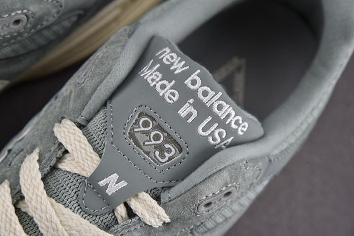NEW BALANCE 2002 NB000023