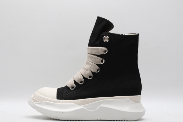 Rick Owe*  R000060