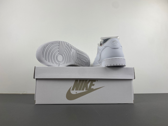 TRAVIS SCOTT X AIR JORDAN WHITE DM7866-292