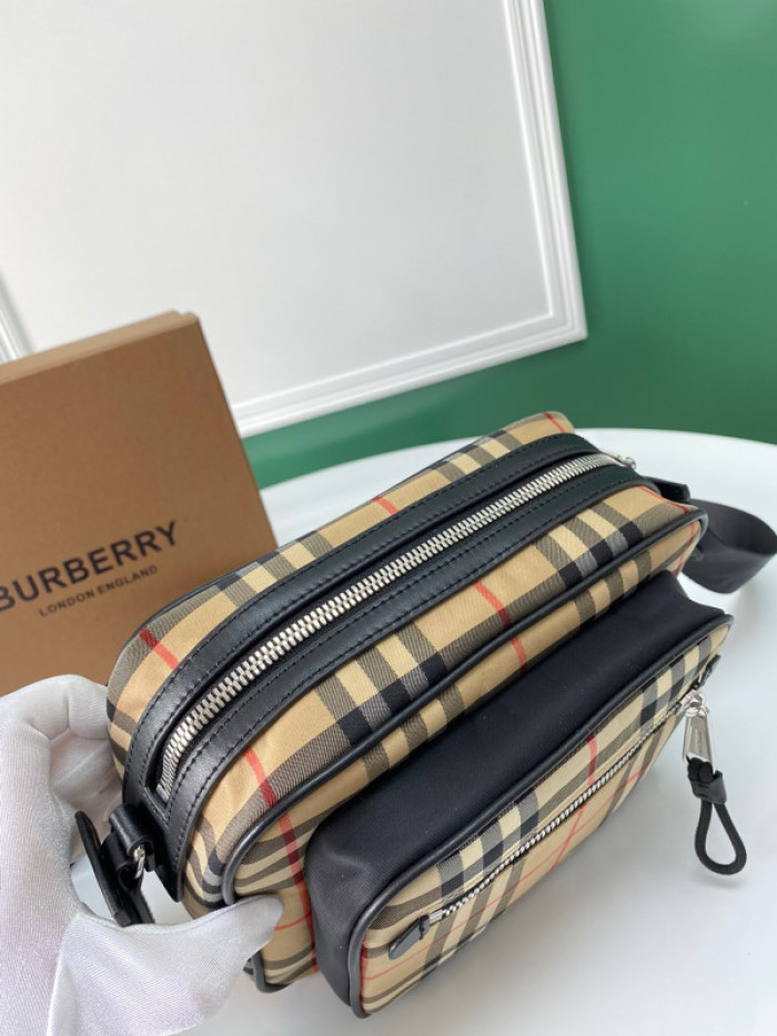 BURBER*Y BAG1