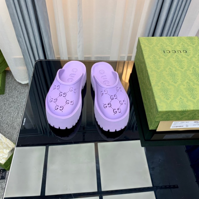 Gucc* Sandal96