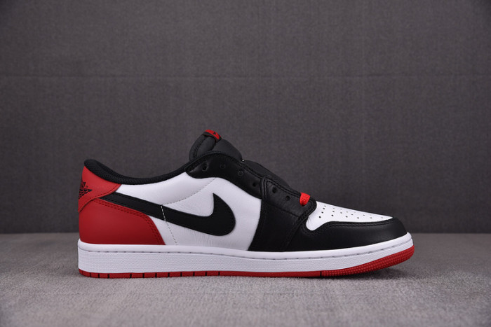 air Jordan 1 Retro Low OG Black Toe CZ0790-106