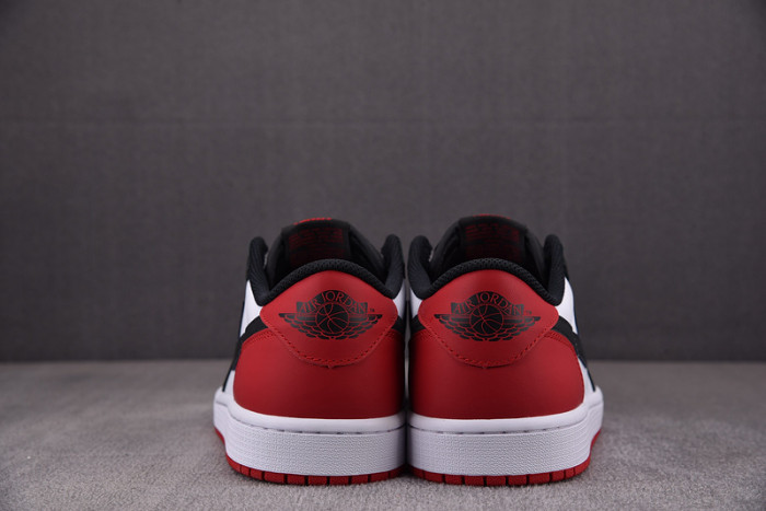 air Jordan 1 Retro Low OG Black Toe CZ0790-106