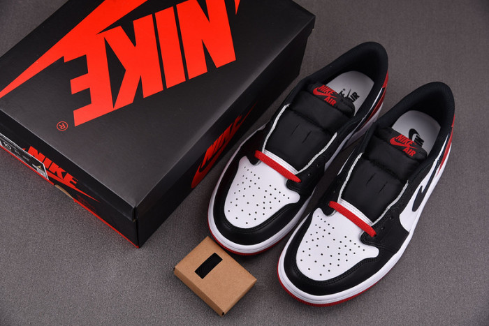 air Jordan 1 Retro Low OG Black Toe CZ0790-106