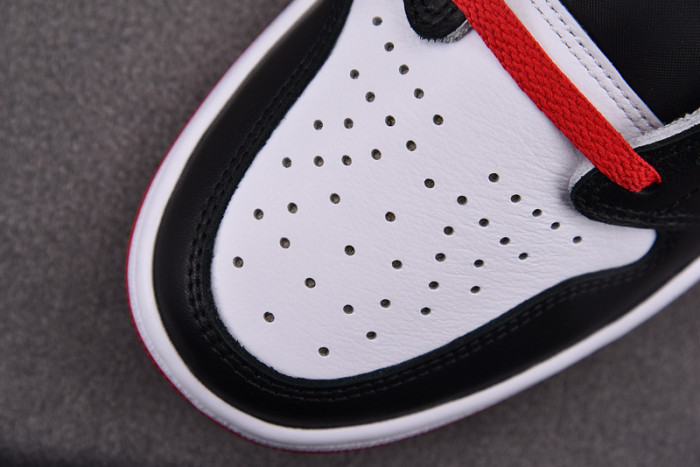 air Jordan 1 Retro Low OG Black Toe CZ0790-106