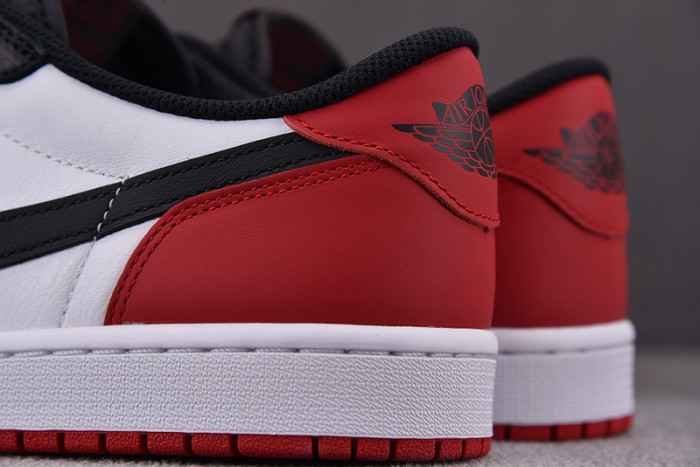 air Jordan 1 Retro Low OG Black Toe CZ0790-106
