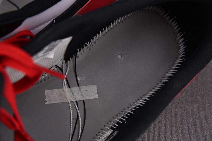 air Jordan 1 Retro Low OG Black Toe CZ0790-106