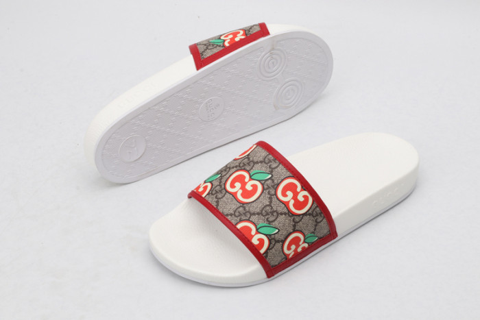 Gucc* Sandal25