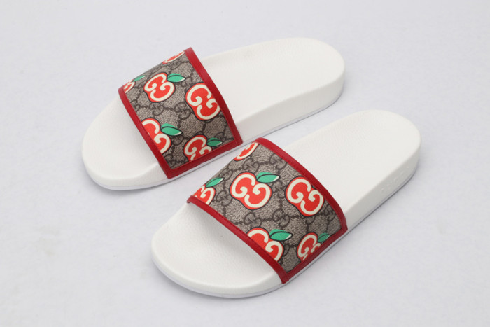 Gucc* Sandal25