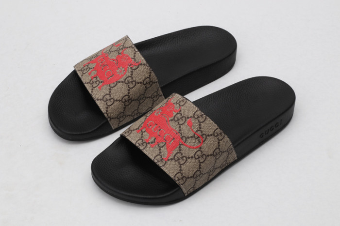 Gucc* Sandal26