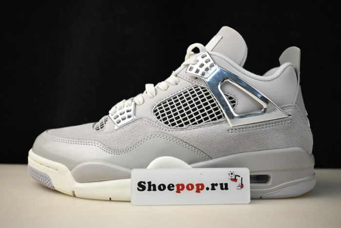 Air Jordan 4 Womens Frozen Moments AQ9129-001