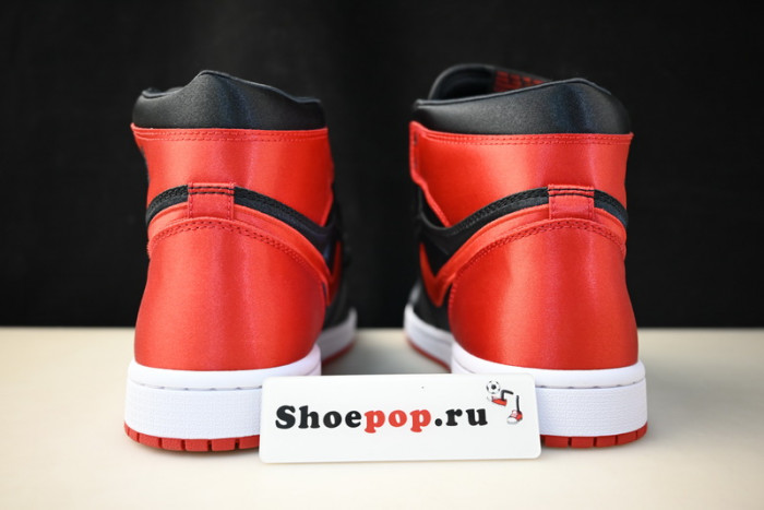 Air Jordan 1 High OG WMNS Satin Bred FD4810-061