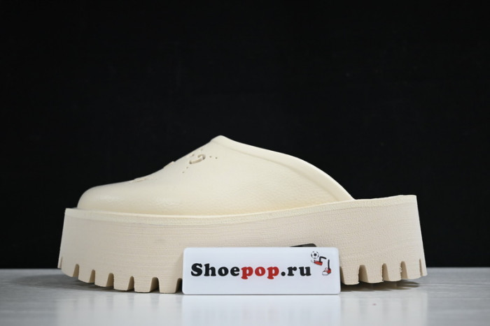 Gucc* Sandal92