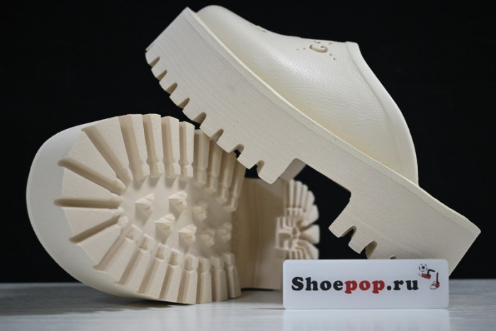 Gucc* Sandal92