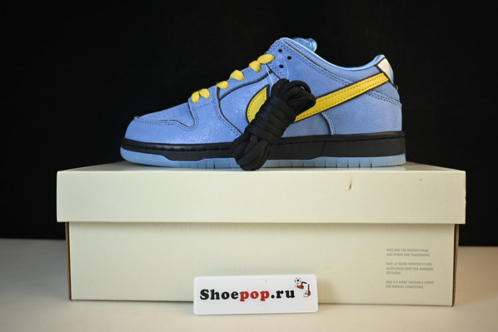 The Powerpuff Girls x Nike SB Dunk Low Bubbles FZ8320-400