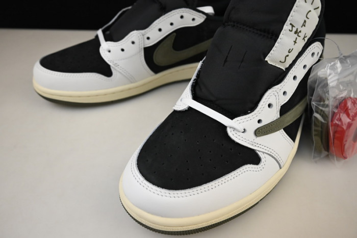 Travis Scott x Air Jordan 1 Low OG Olive DZ4137-106