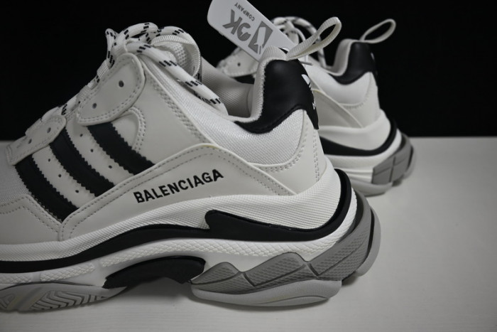 TRIPLES TRAINER SNEAKERS 2000045