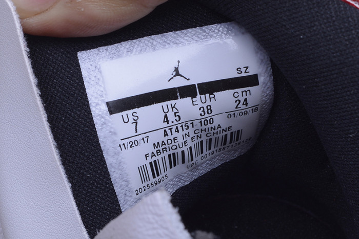 The Air Jordan 1 Rebel “Chicago” red AT4151-100