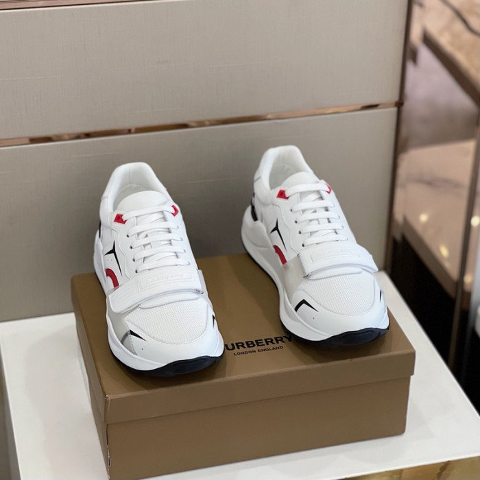 Burber*y sneakers B000006