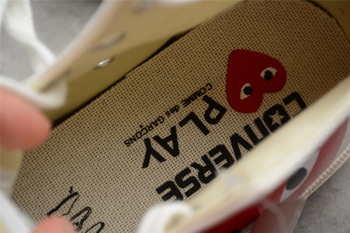 converse COMME DES GARÇONS X CHUCK white