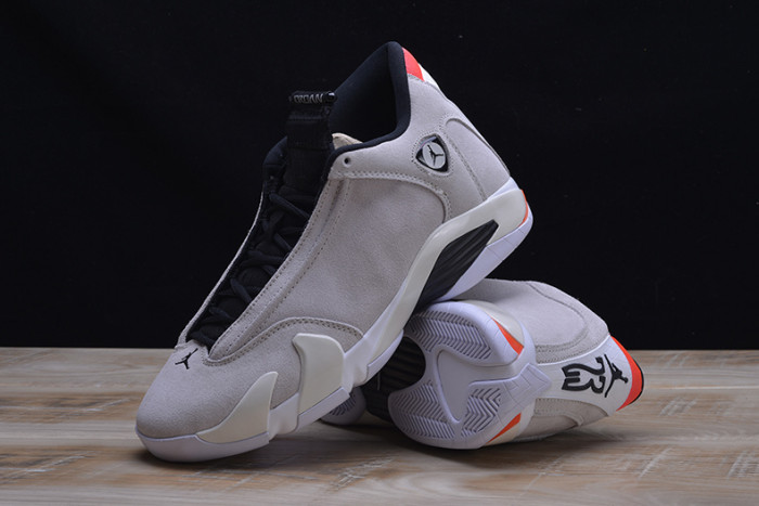 AIR JORDAN 14 RETRO "DESERT SAND" black/ white  487471-021