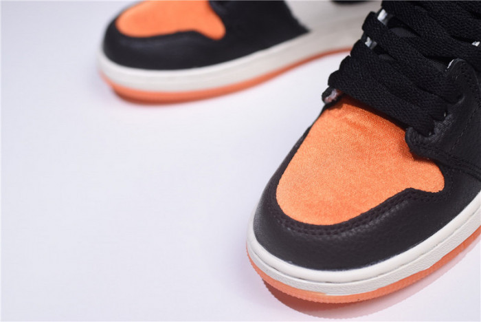 Air Jordan 1 Retro Satin Shattered Backboard AV3725-010