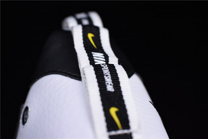Air Force 1 Low Utility White  AJ7747-100
