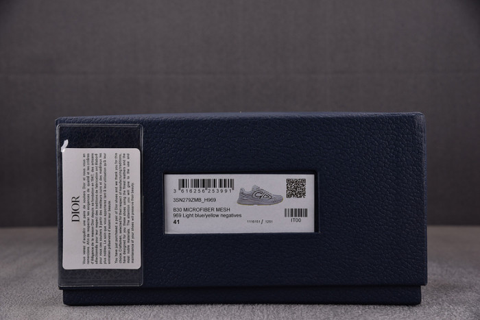 DIO* SNEAKERS B30 T0000-105