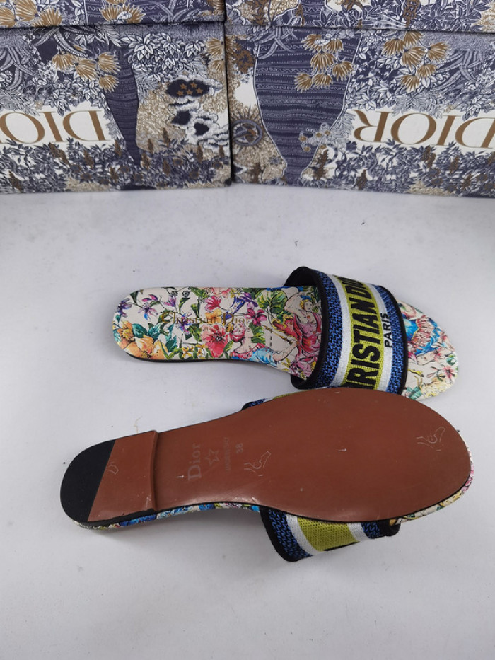 Dio*r sandal16