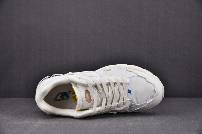 NEW BALANCE 2002 NB000021
