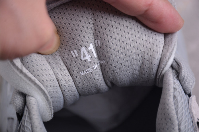 OFW C/O ODSY-1000 Sneakers OFW10013