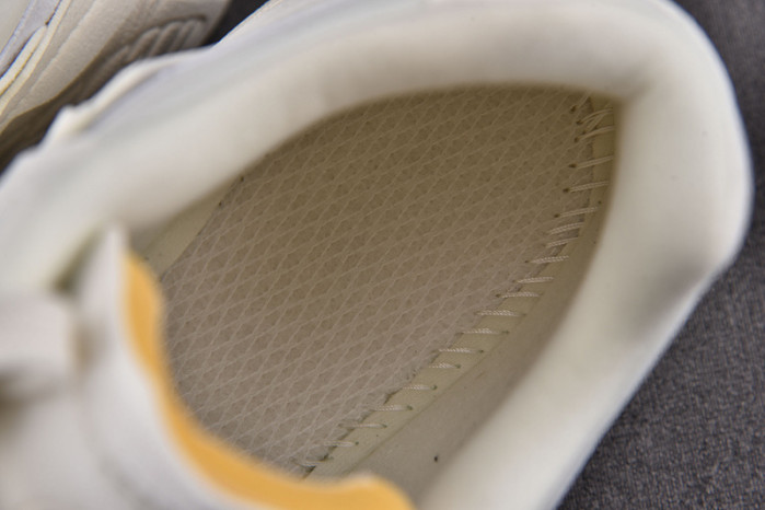 NEW BALANCE 2002 NB000021