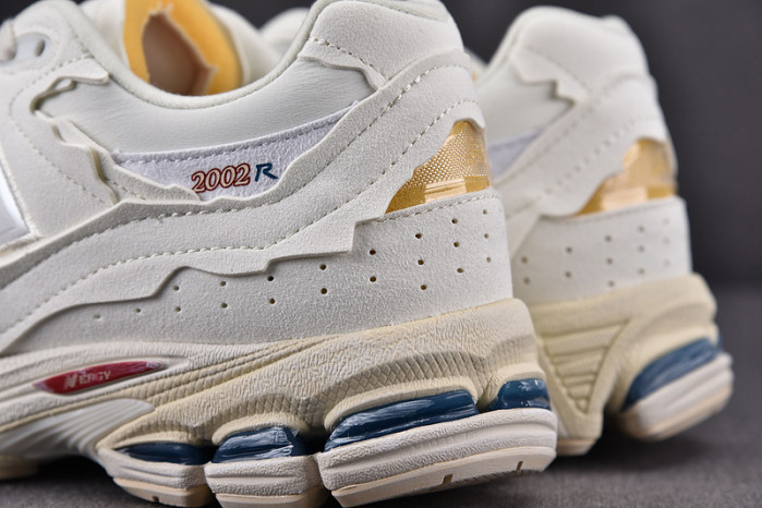 NEW BALANCE 2002 NB000021