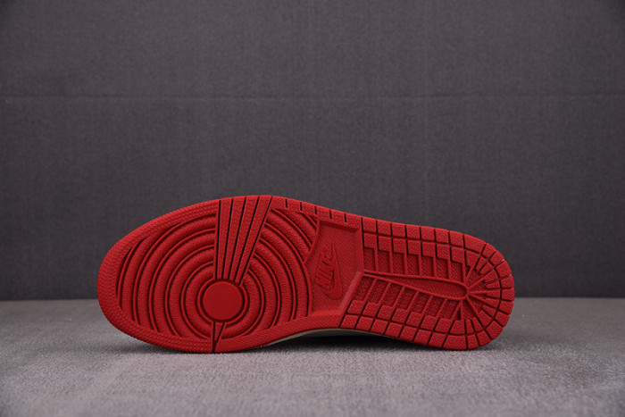 Air Jordan 1 Retro Low OG Trophy Room FN0432-100