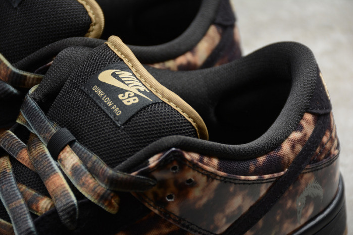 Nike Dunk SB Low Pushead 2  536356-002