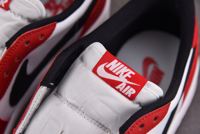 Jordan 1 Retro Low Chicago (2016) 705329-600