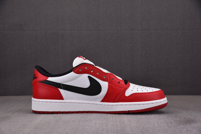 Jordan 1 Retro Low Chicago (2016) 705329-600