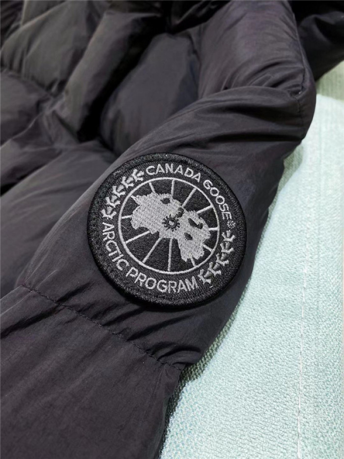 Moncler Down Jacket 26