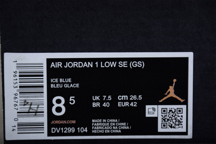 Air Jordan 1 Low SE Reverse Ice Blue DV1299-104