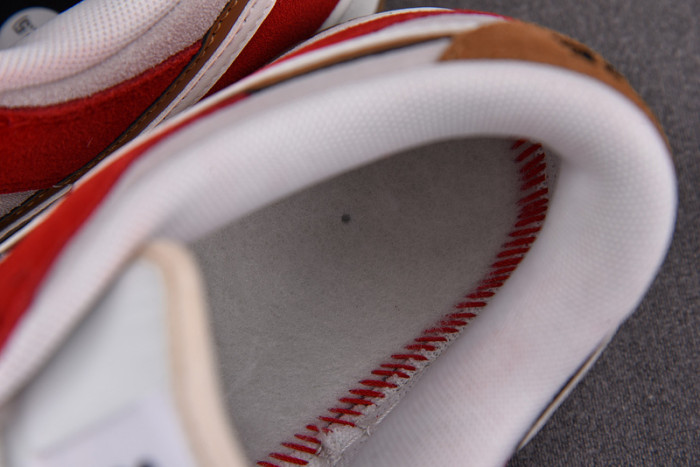 Nike SB Dunk Low 85 Christmas DO9457-112