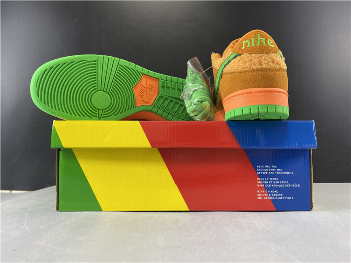 Grateful Dead x Nike SB Dunk Low“ Orange Bear” CJ5378 800