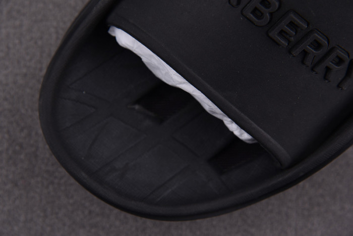 BURBER*Y Sandal7