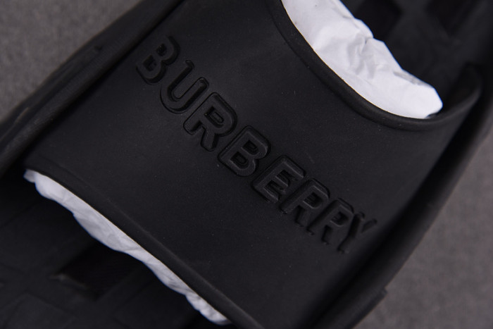 BURBER*Y Sandal7