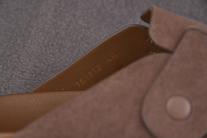 BALENCIAGA X BIRKENSTOCK 1