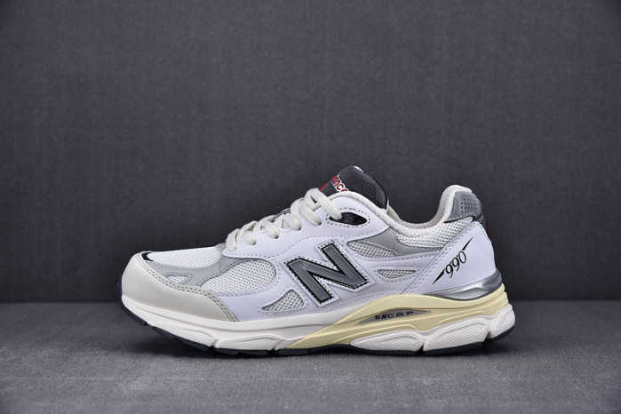NEW BALANCE 992 NB000009