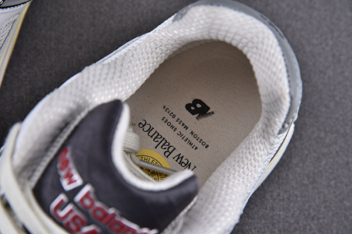 NEW BALANCE 992 NB000009